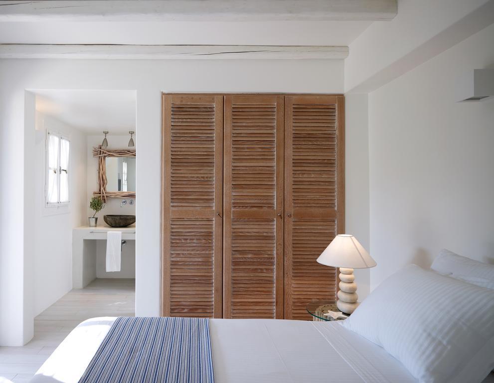 Villa Marandi Luxury Suites Stelida  Room photo